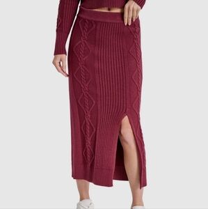 DKNY Jeans Women's Red Cable Knit Sweater Midi Skirt Size‎ L